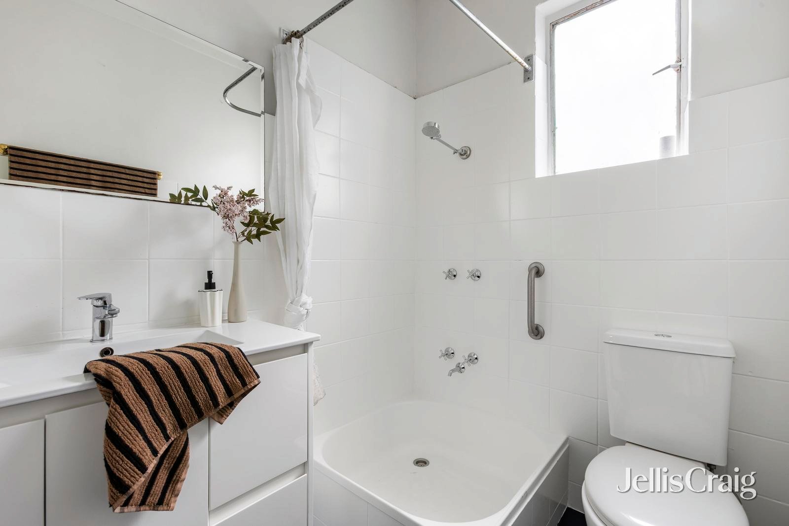 329 Brunswick Road, Brunswick image 9