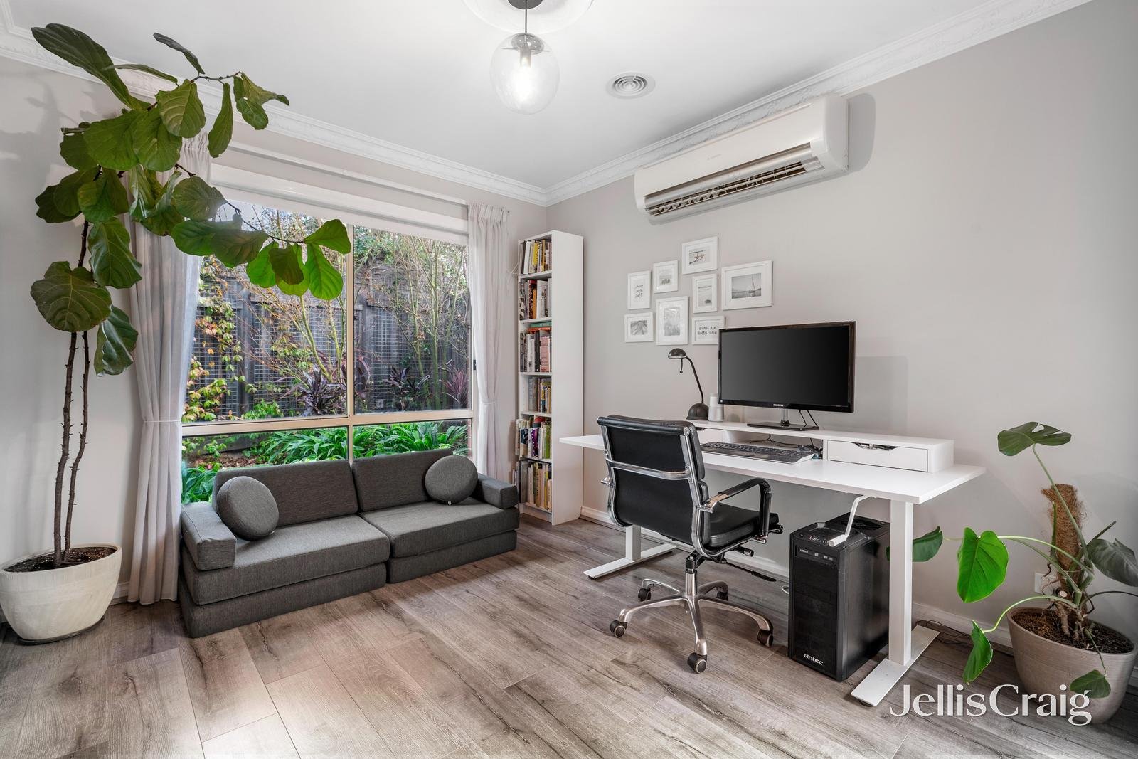 3/29 Glen Court, Glen Waverley image 4