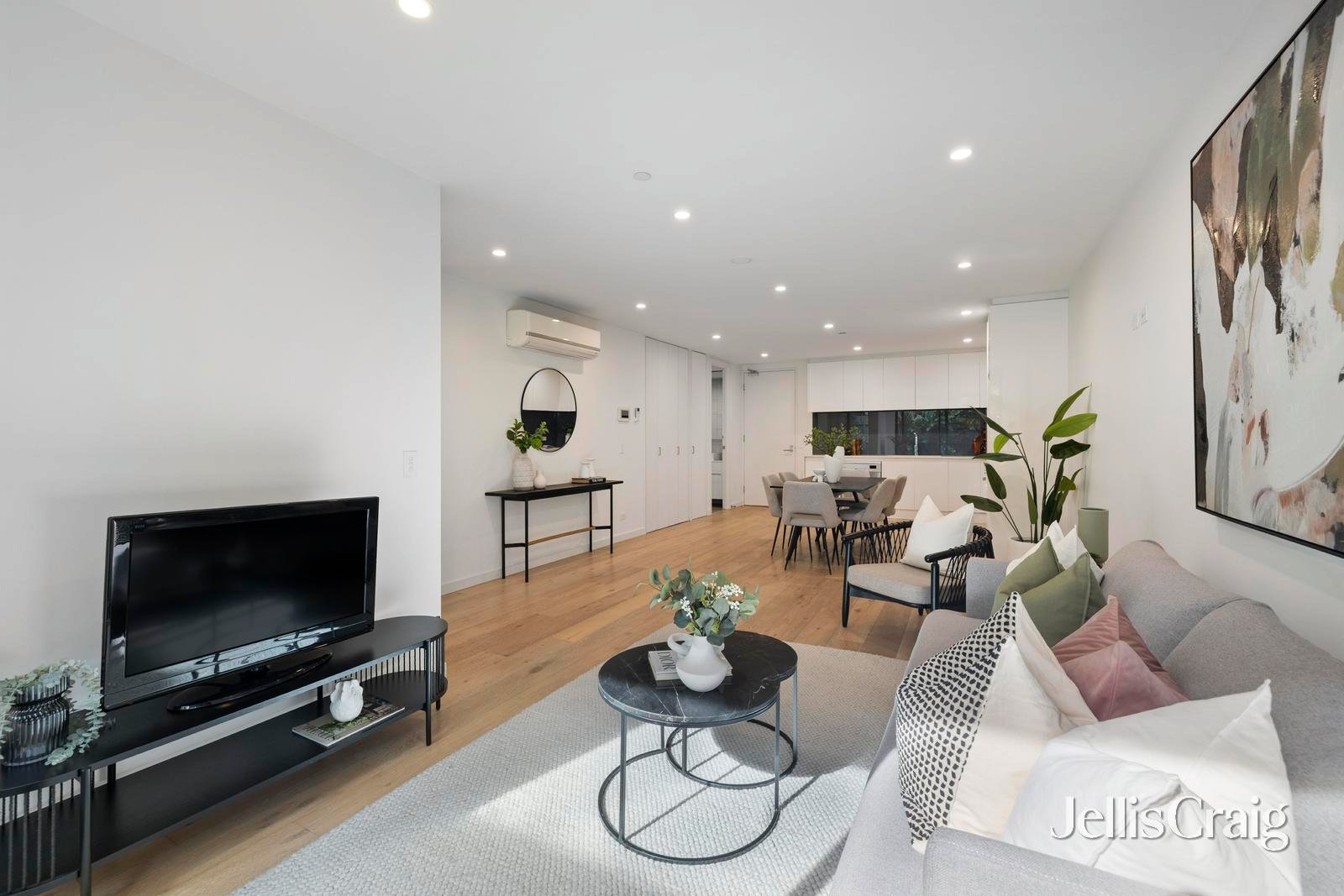 3/29 Loranne Street, Bentleigh image 3