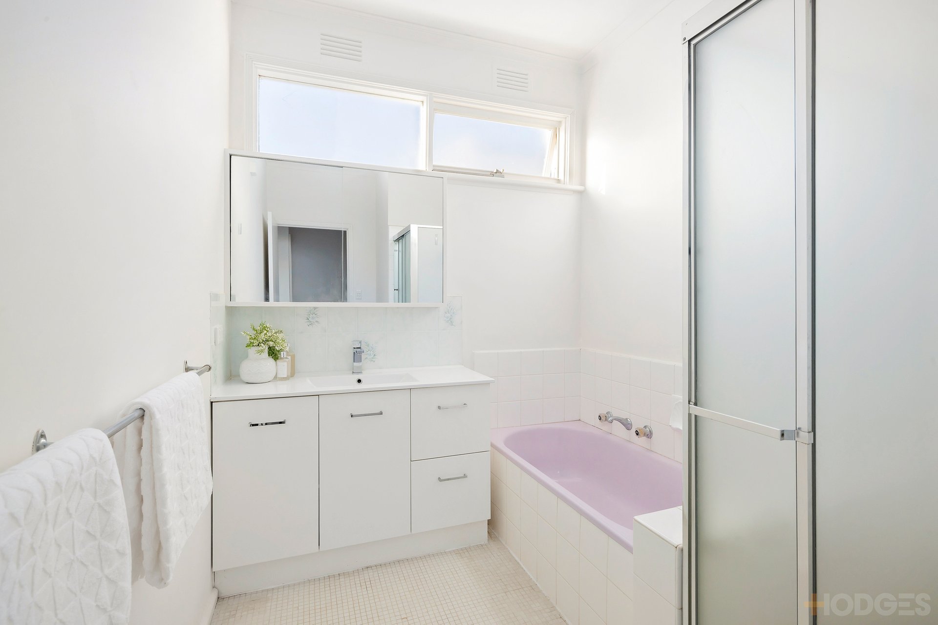 3 / 29 Pine Street Brighton East