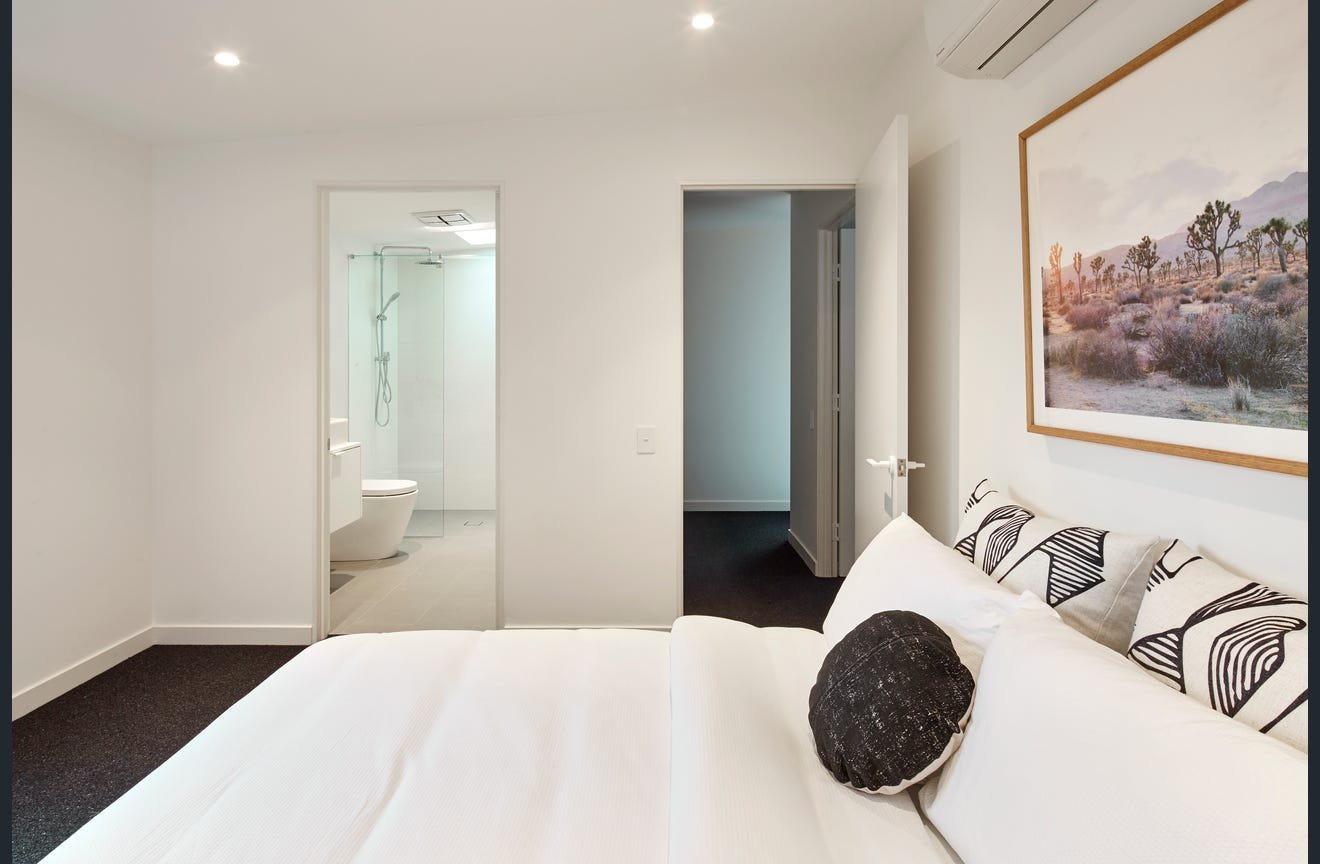 3/29 Salisbury Avenue, Blackburn image 6