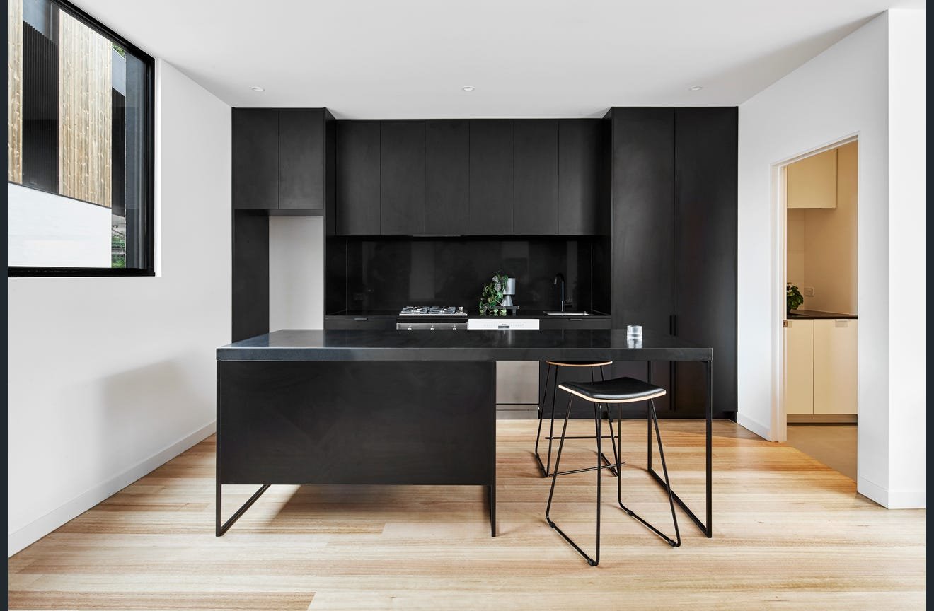 3/29 Salisbury Avenue, Blackburn image 3