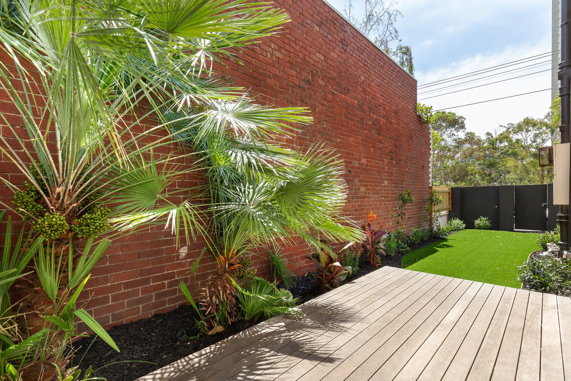 3/294 Ferrars Street, South Melbourne image 1