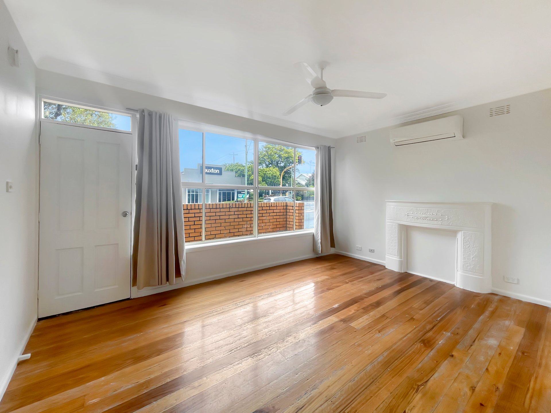 3/296 Pakington Street, Newtown image 3
