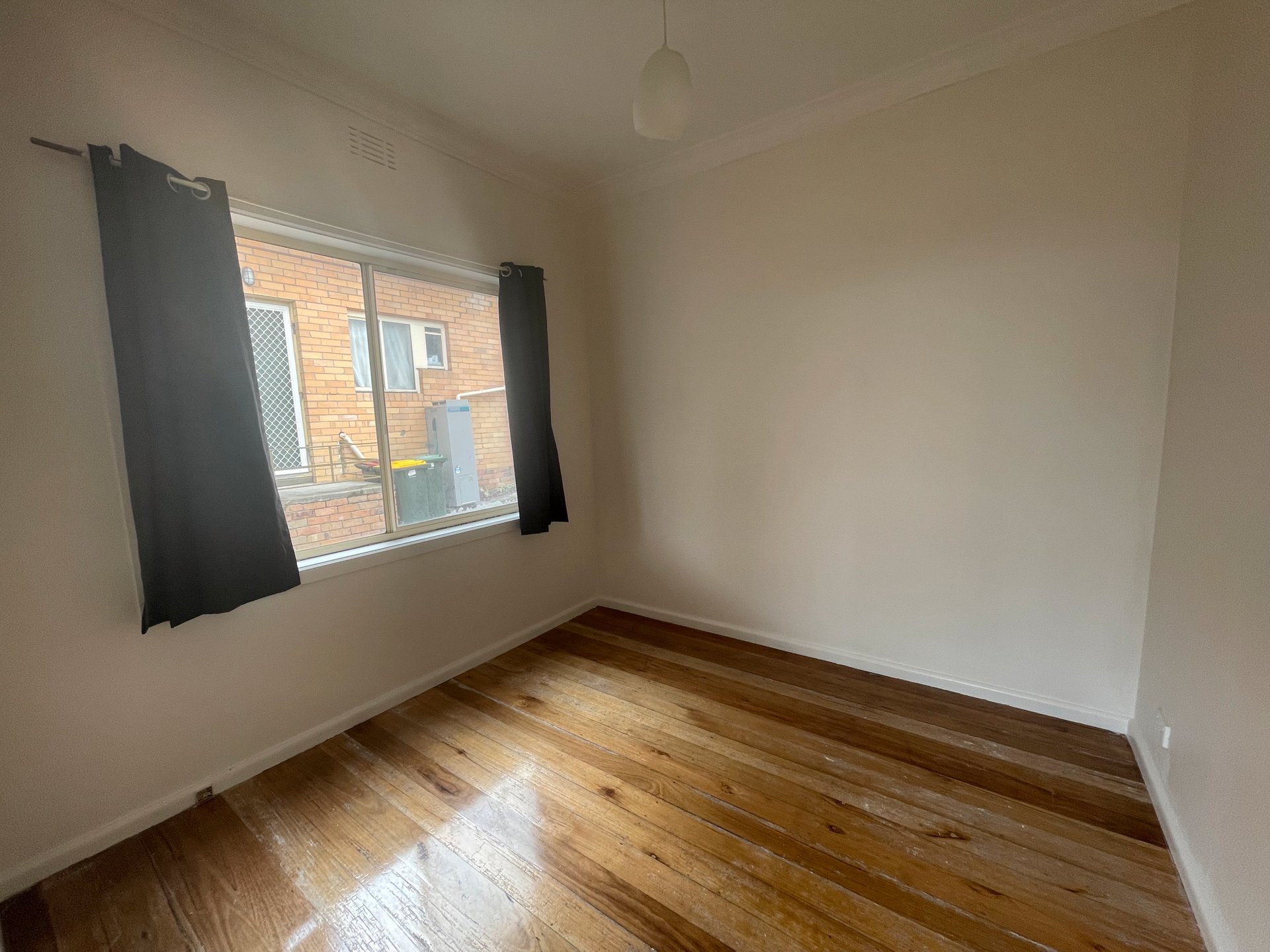 3/296A Pakington Street, Newtown image 2