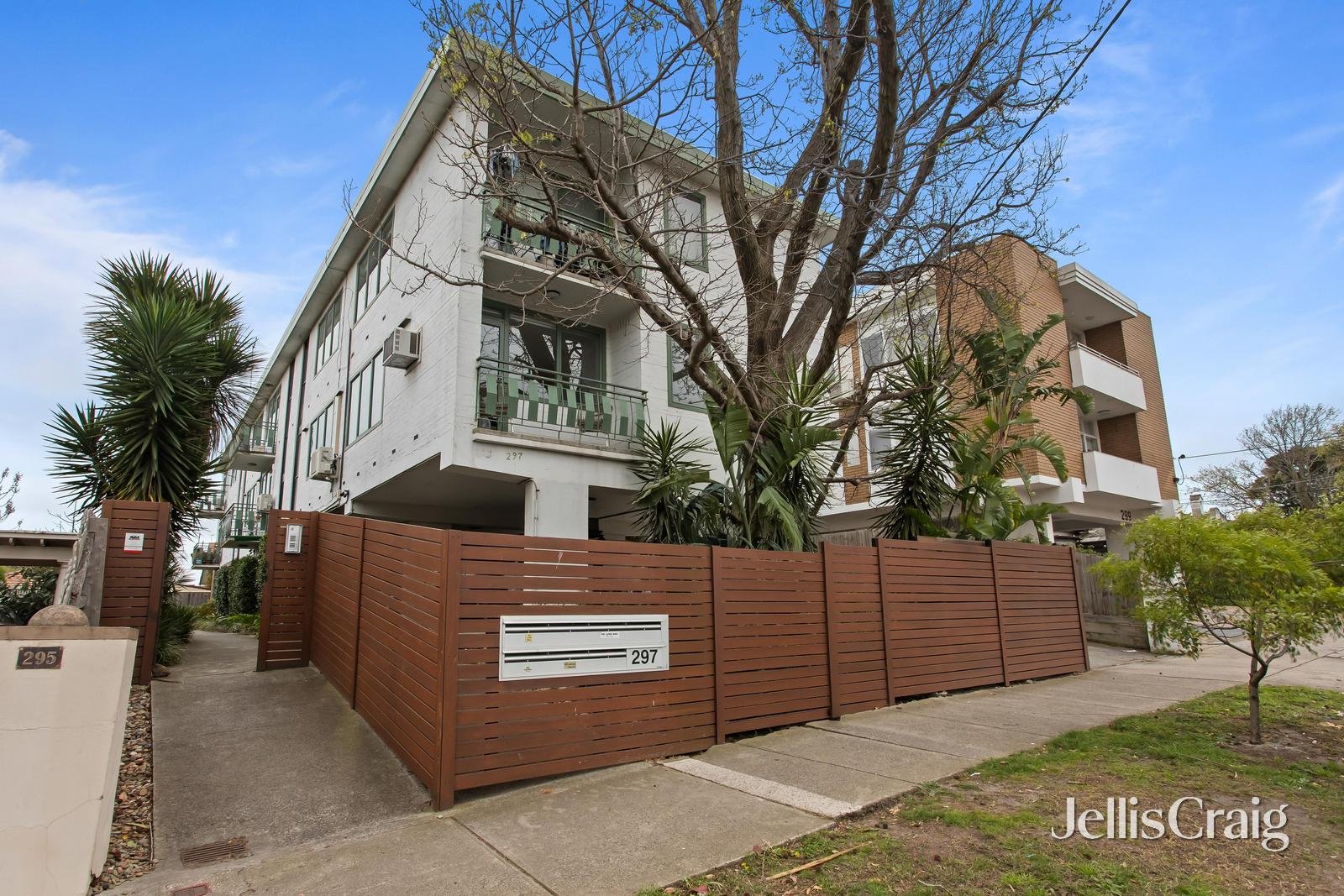 3/297 Orrong Road, St Kilda East image 1