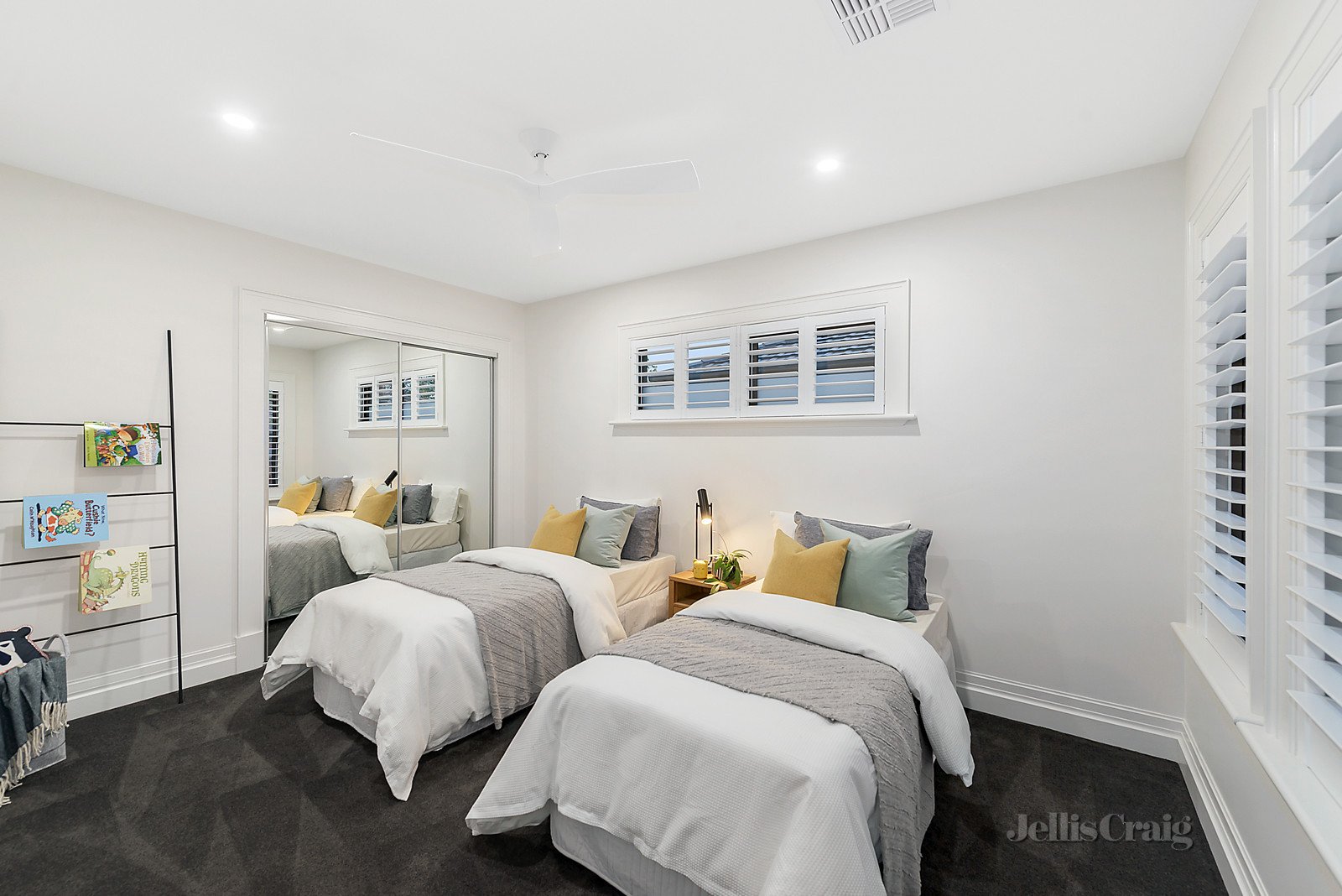 32a Denman Avenue, Glen Iris image 6