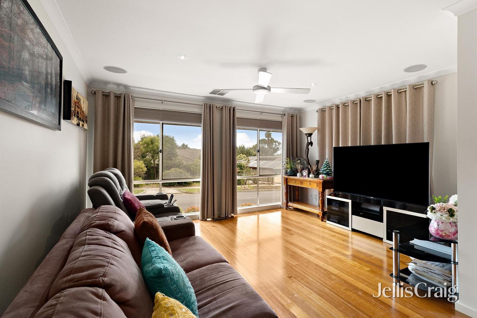 3/2A Frederick Street, Croydon image 5