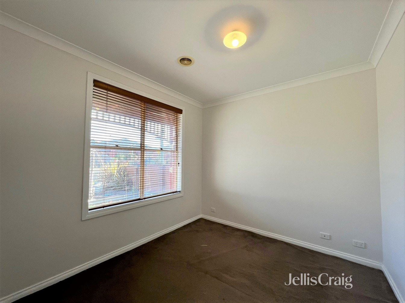 32A Loch Street, Coburg image 5