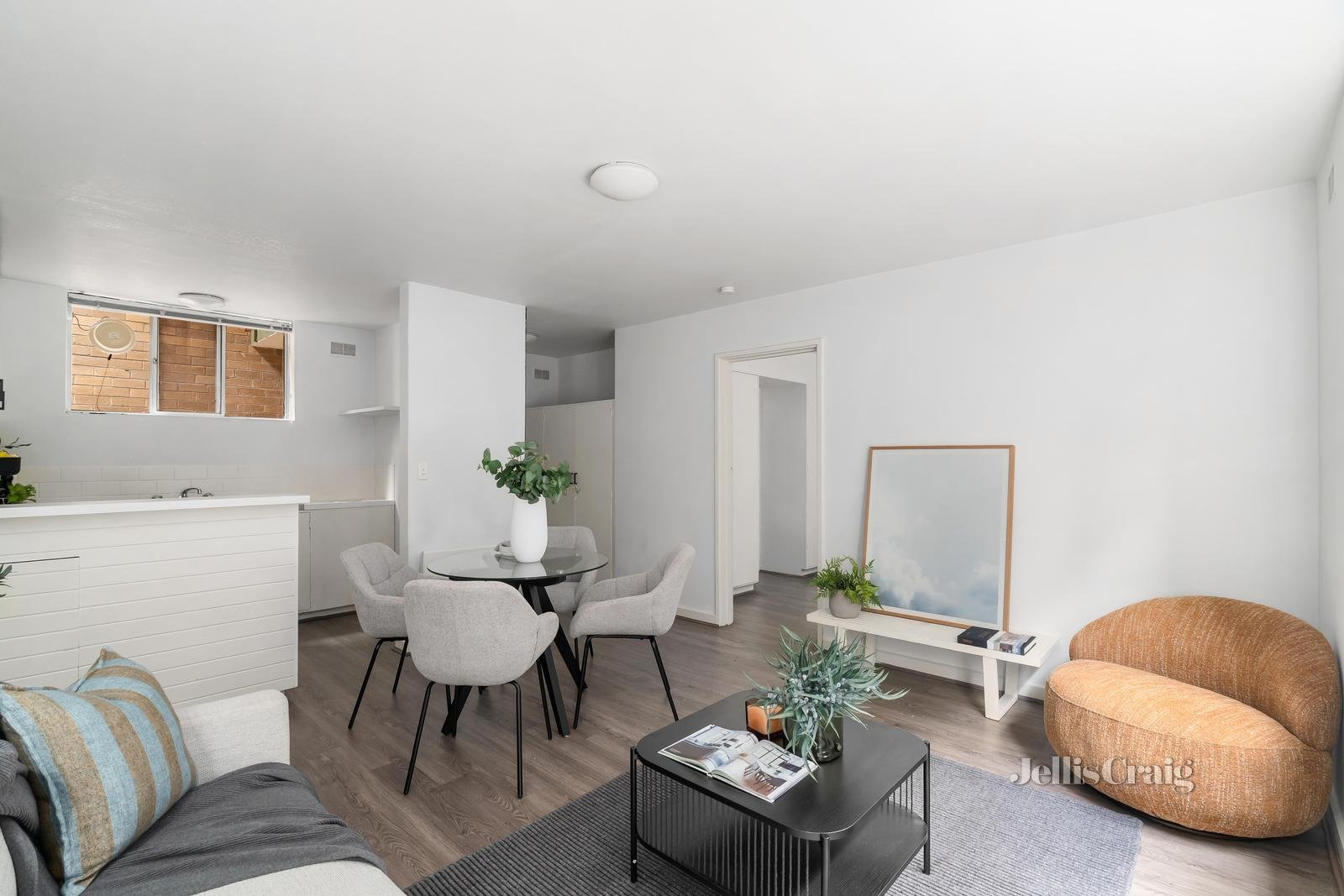 3/2a Myoora Road, Toorak image 3