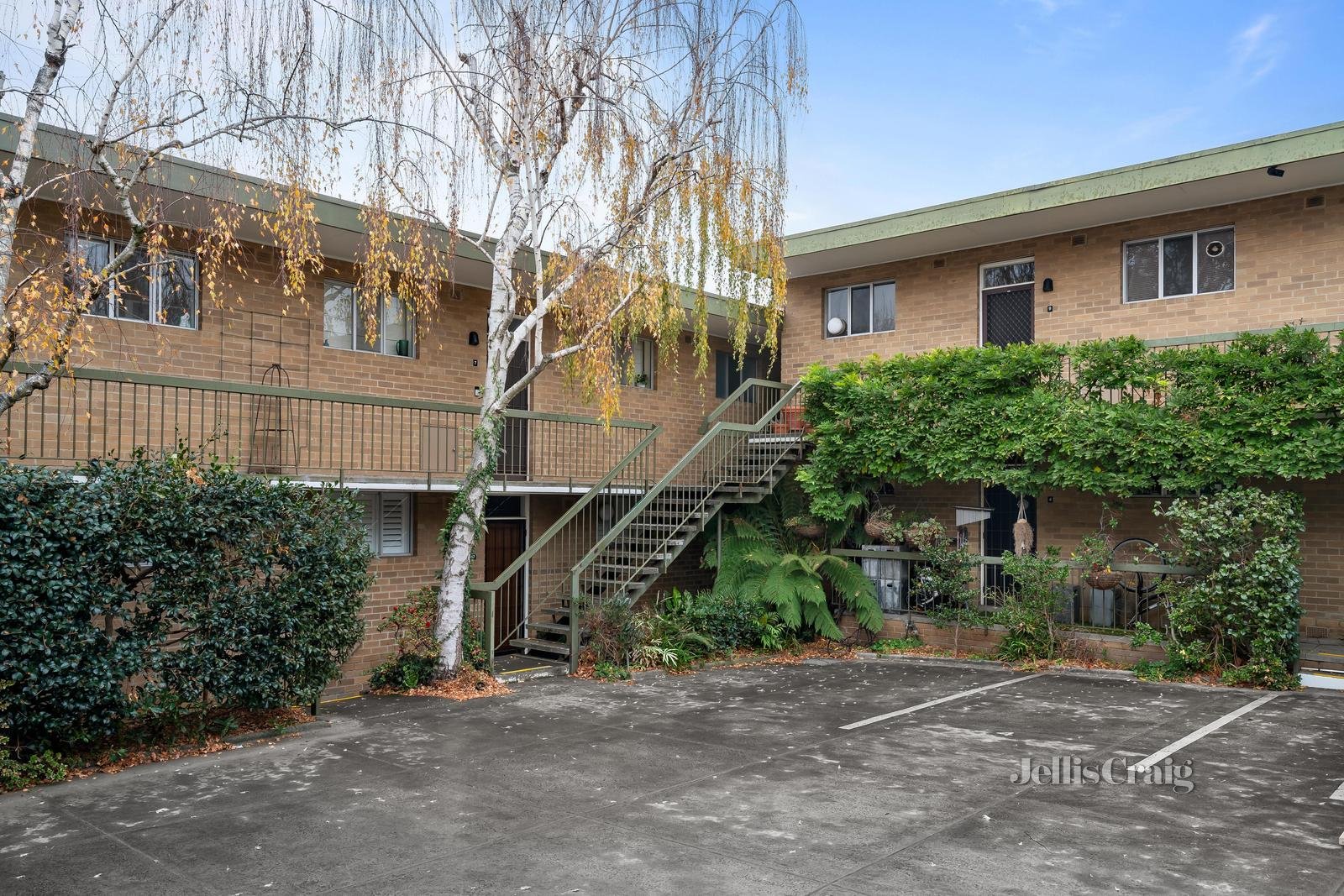 3/2a Myoora Road, Toorak image 7