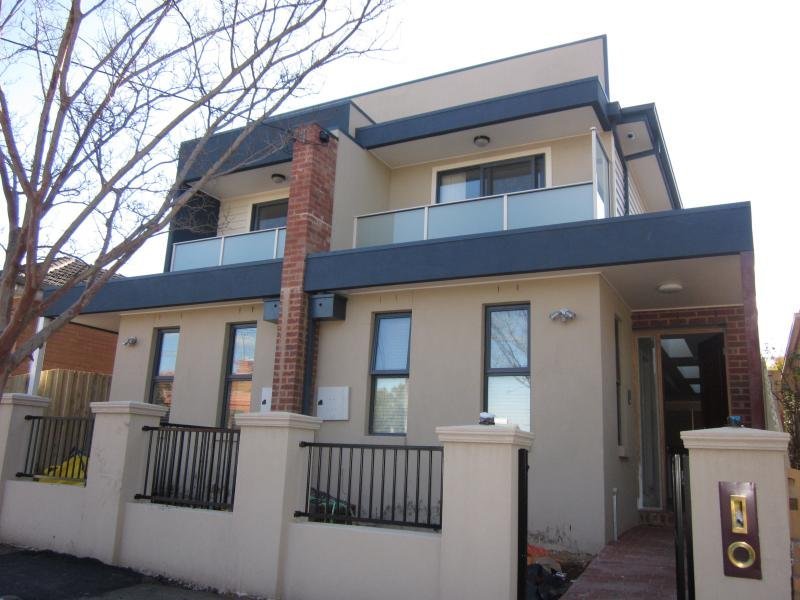 32A Noone Street, CLIFTON HILL VIC 3068