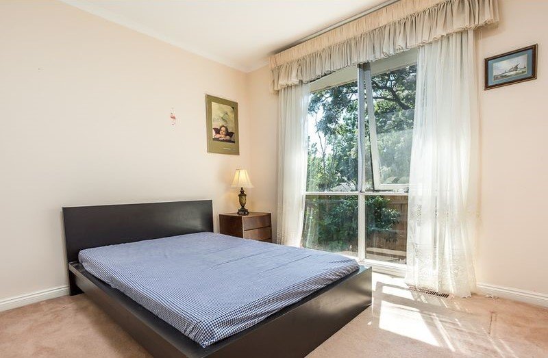 3/2a Tyrrell Street, Mont Albert North image 8