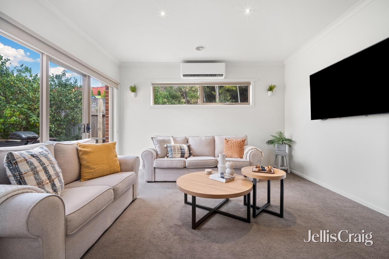 3/2A Wainwright Street, Golden&nbsp;Point image 4