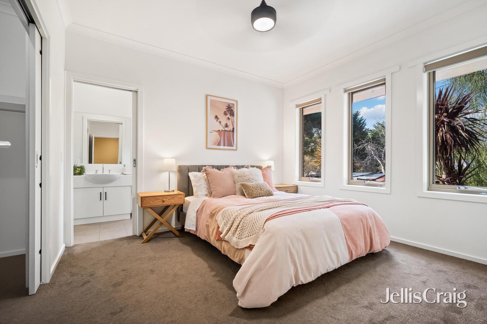 3/2A Wainwright Street, Golden&nbsp;Point image 5