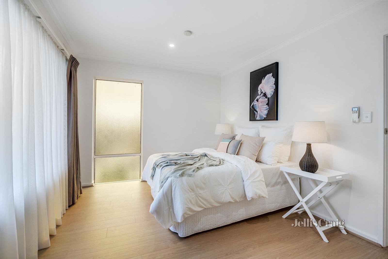 3/2A Wattle Valley Road, Canterbury image 5