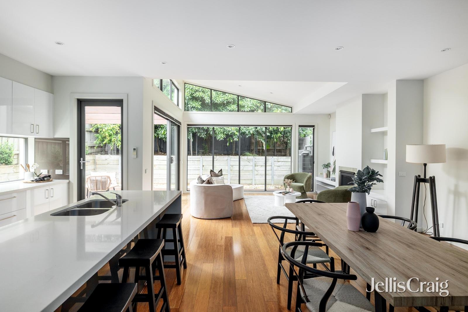 32b Celia Street, Bentleigh East image 3