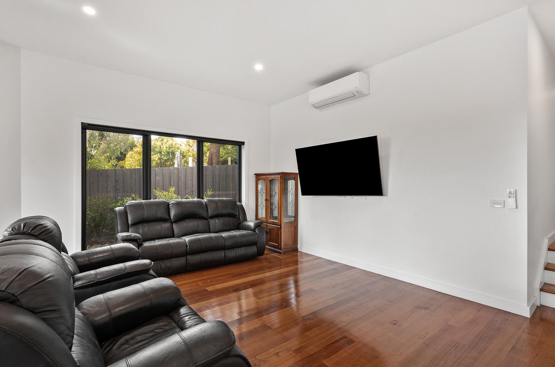 3/3 Akima Terrace, Mooroolbark image 5