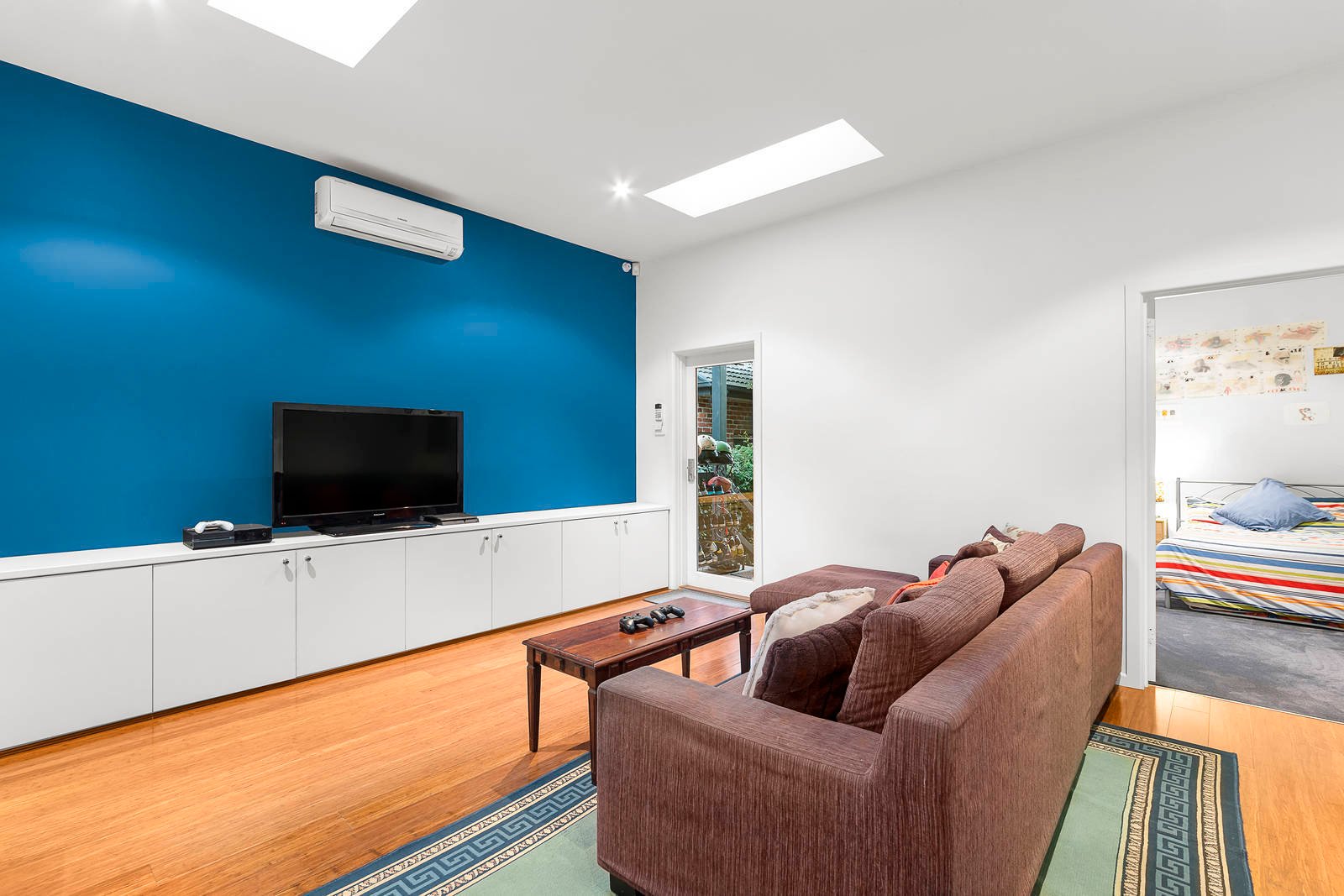 Property Gallery Thumbnail 7