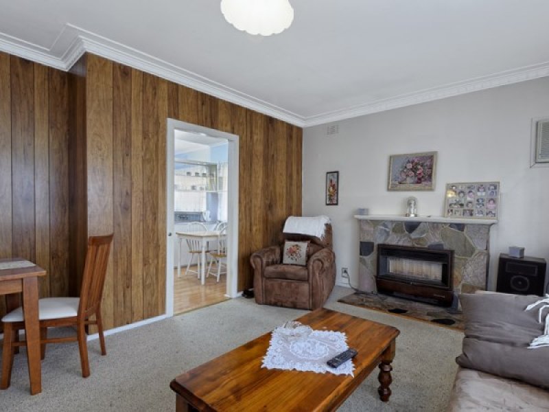 33 Ashley Street, Box Hill North image 7