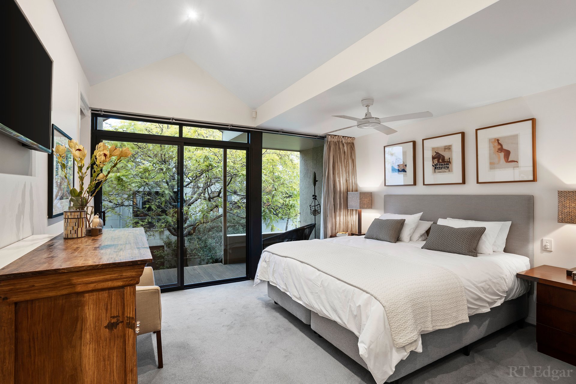 33 Beaconsfield Parade, Albert Park image 11