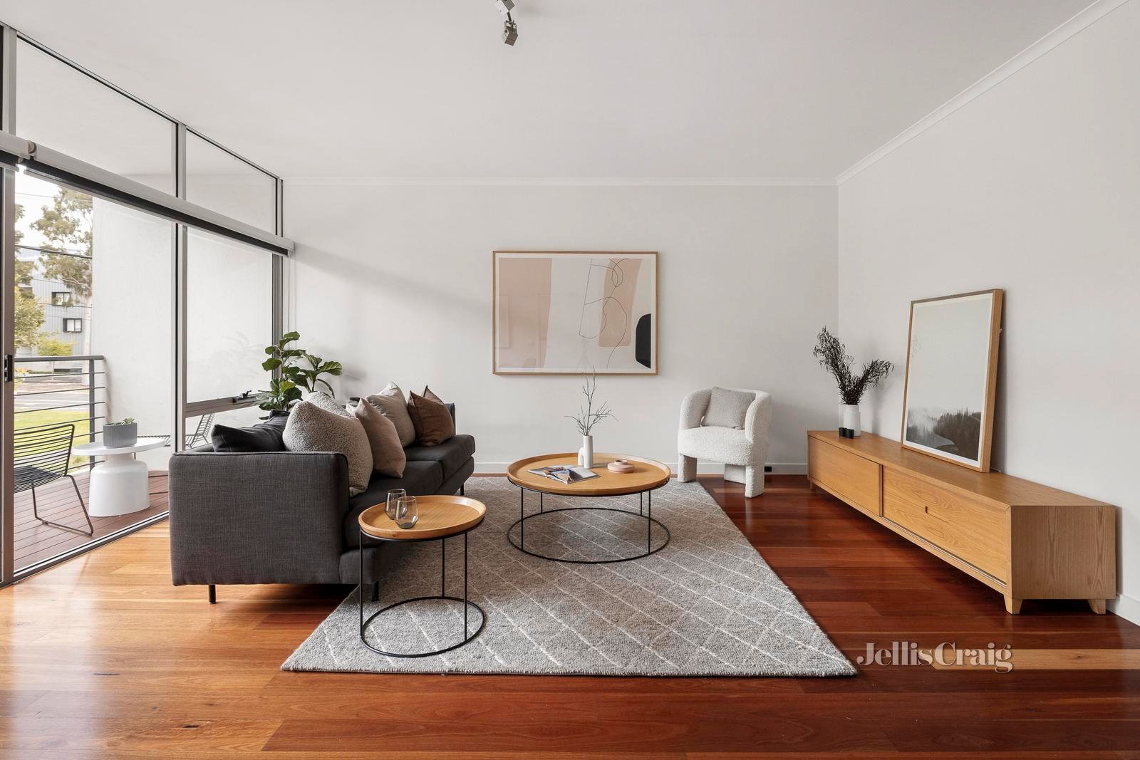 3/3 Bedford Street, North Melbourne image 2