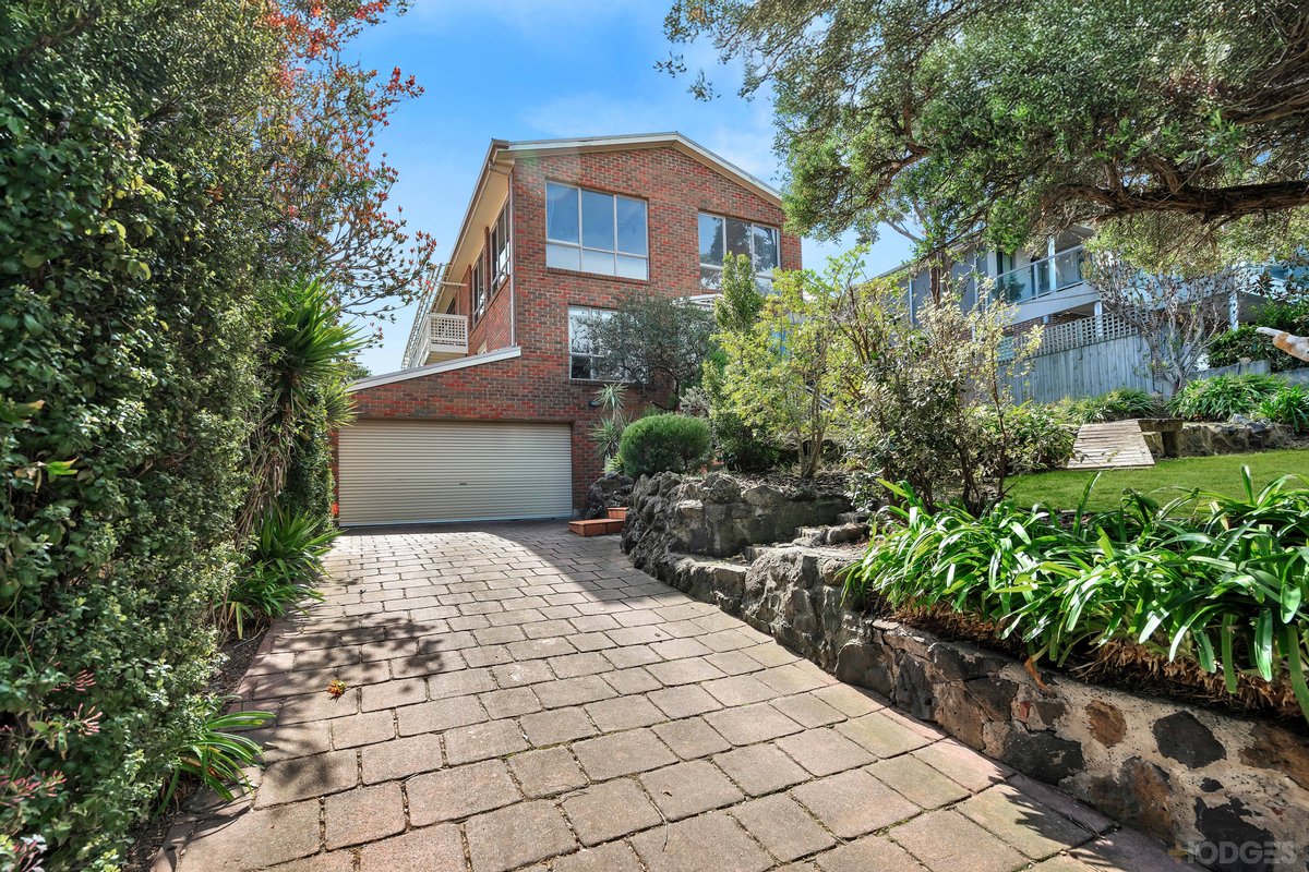 33 Birdwood Street, Parkdale, VIC, 3195