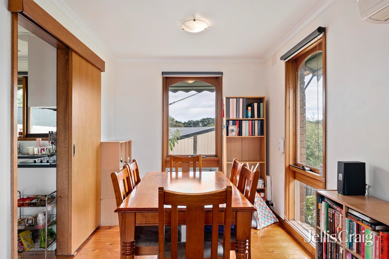 33 Black Springs Road, Chirnside Park image 6