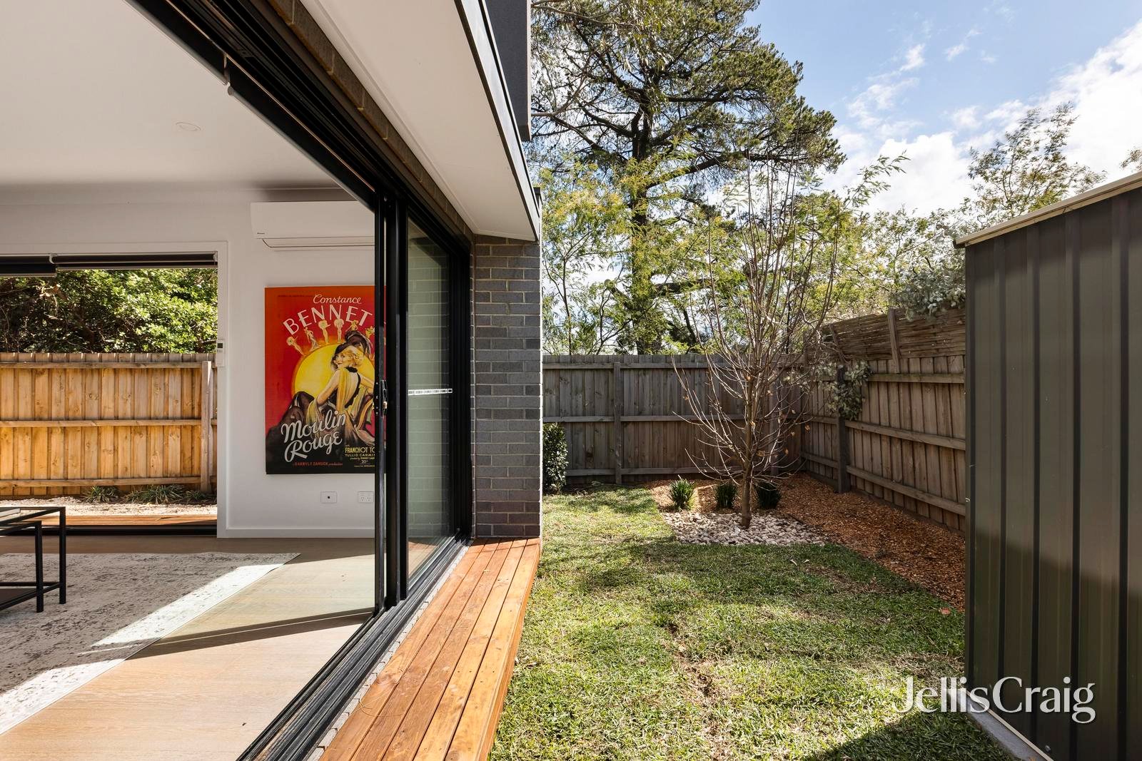 3/3 Blackwood Parade, Heidelberg West image 3