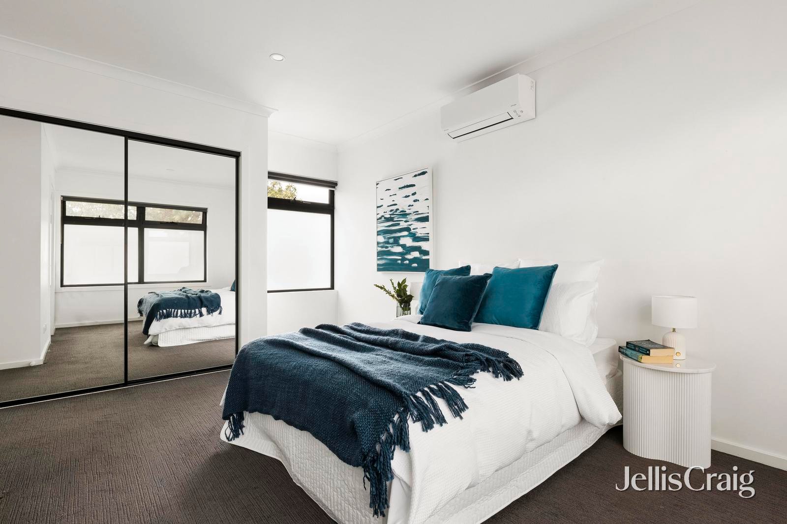 3/3 Blackwood Parade, Heidelberg West image 8