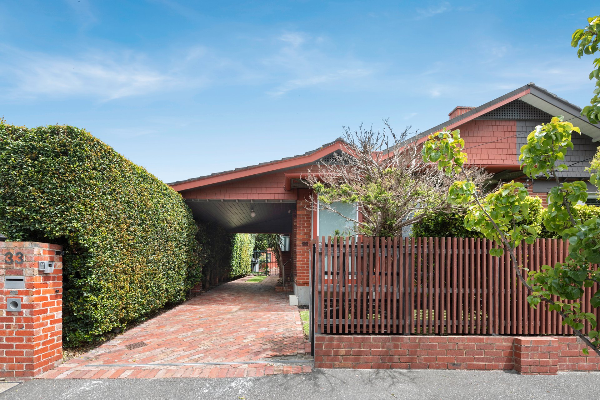 Property Gallery - Main Image
