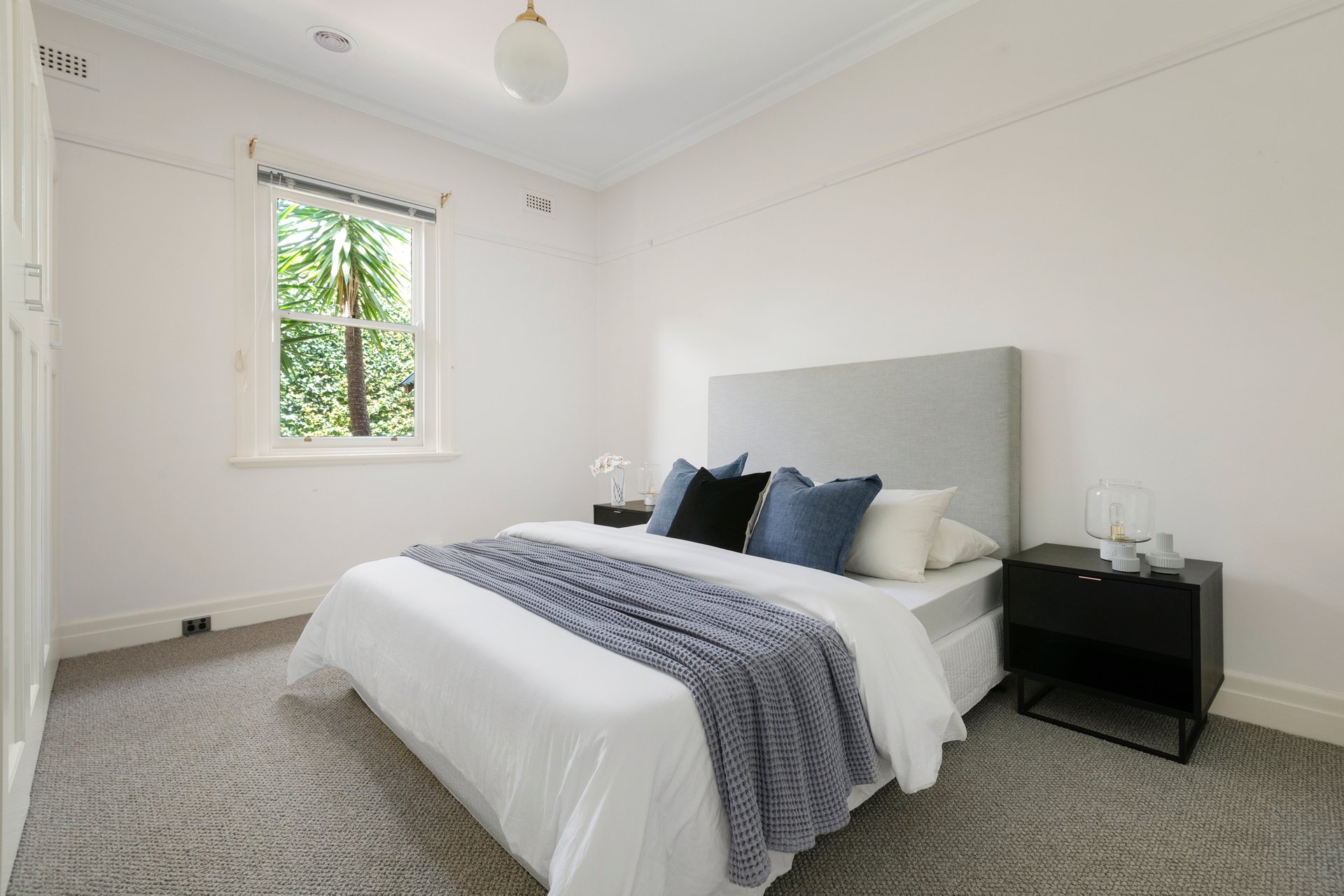 Property Gallery Thumbnail 7