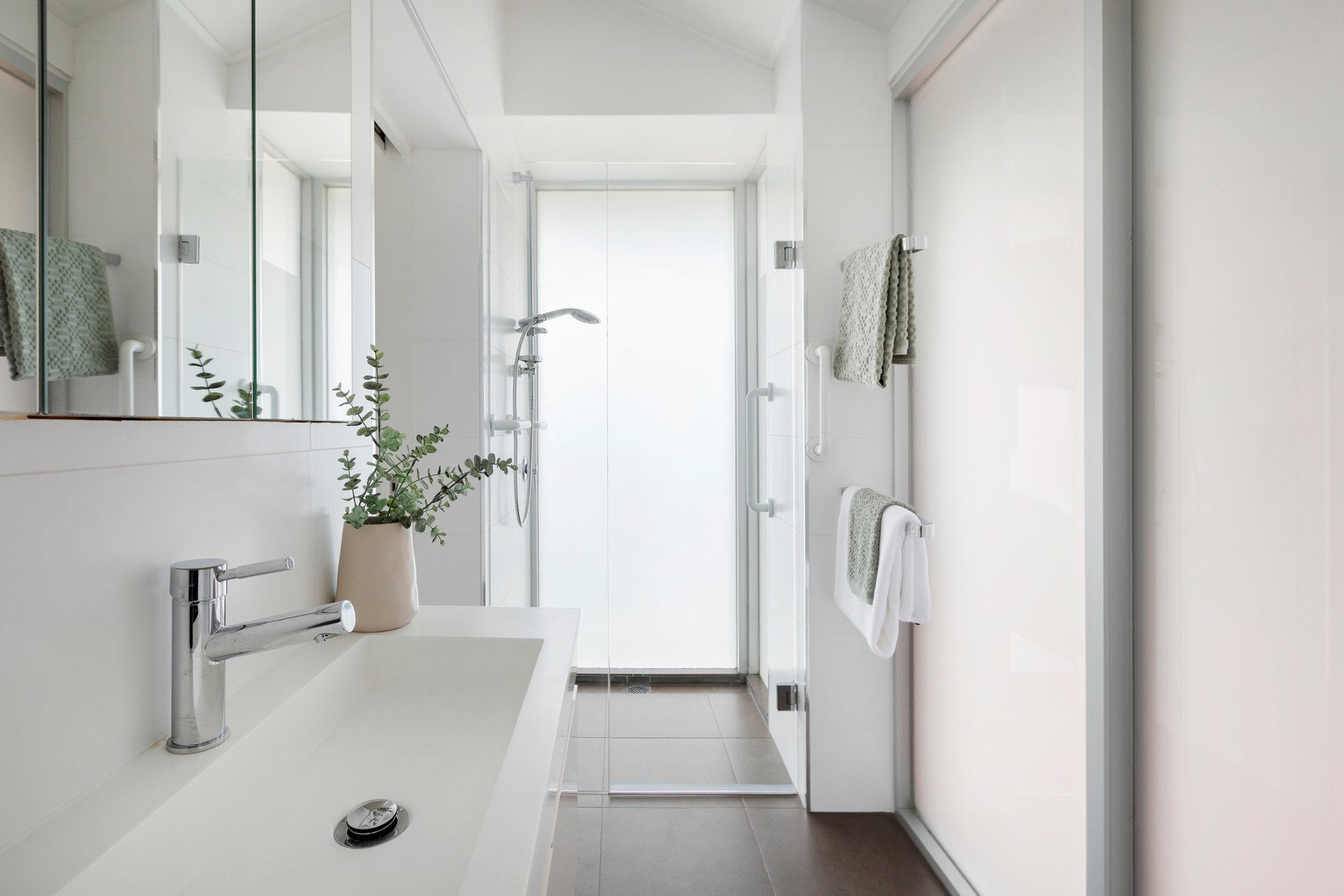 Property Gallery Thumbnail 8