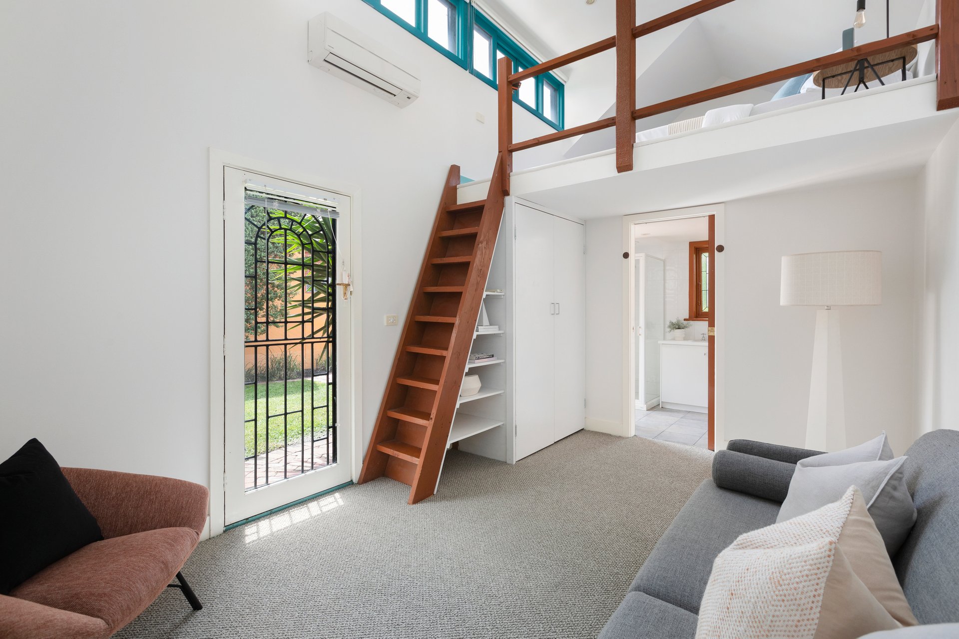 Property Gallery Thumbnail 10