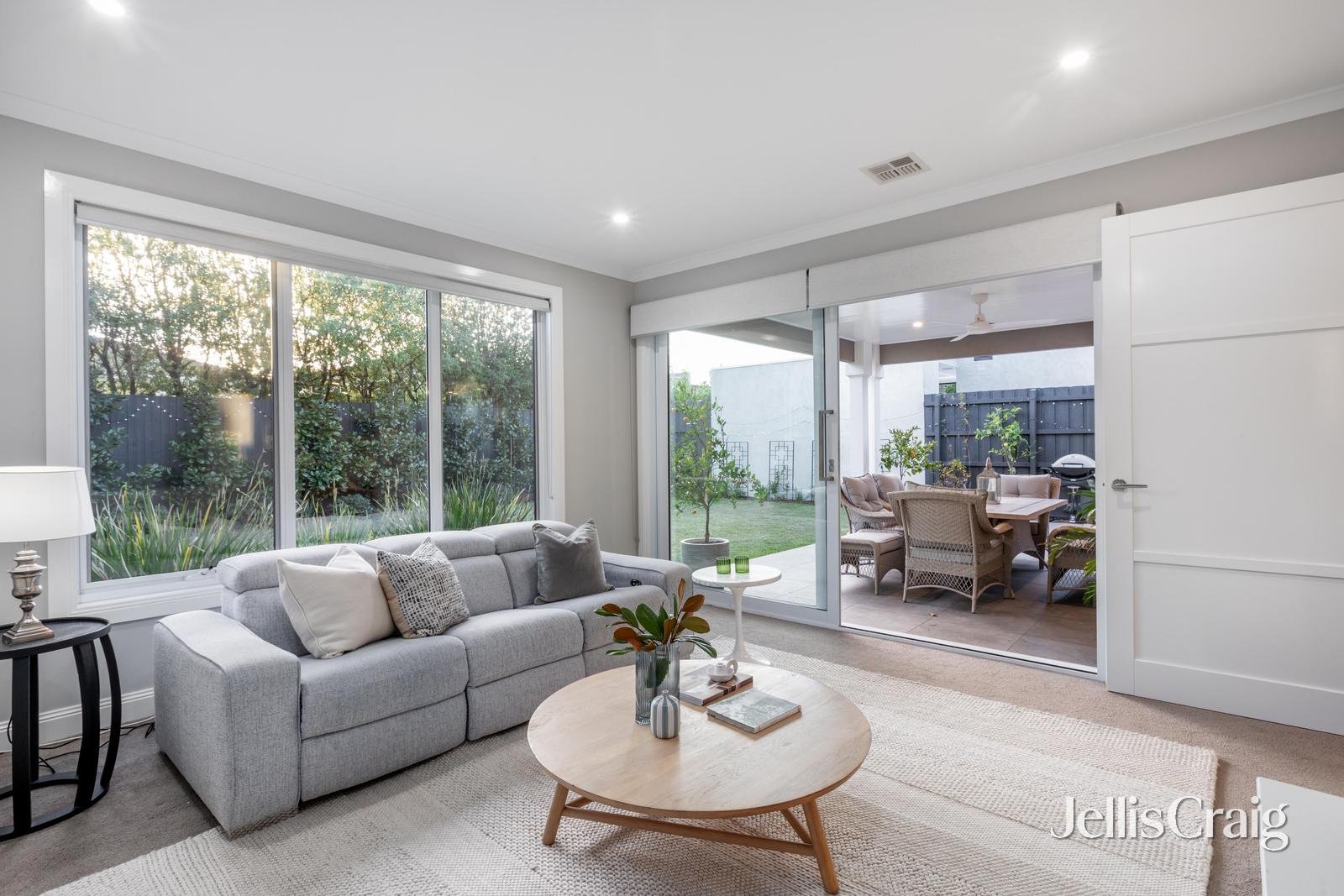 33 Bourneville Avenue, Brighton&nbsp;East image 8