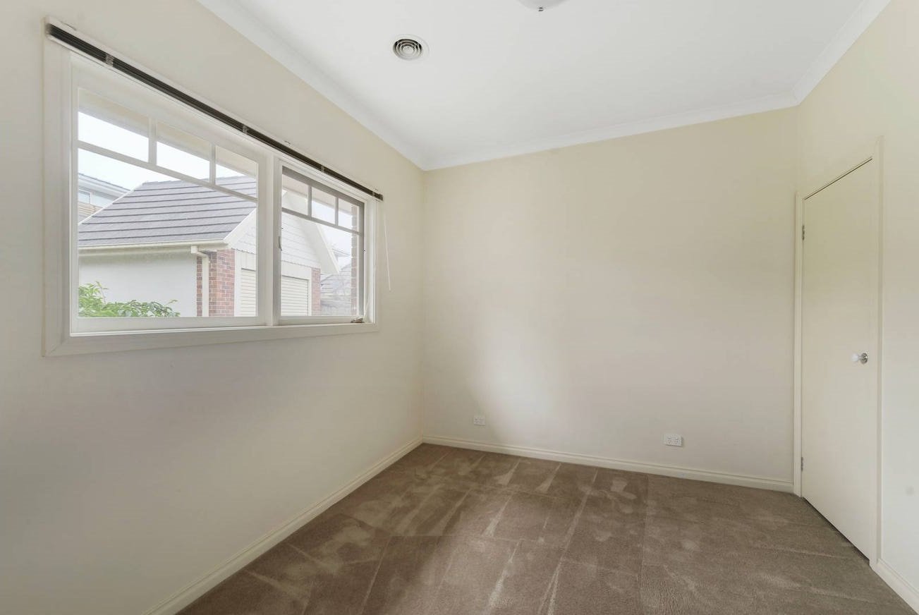 3/3 Bowen Road, Doncaster&nbsp;East image 4