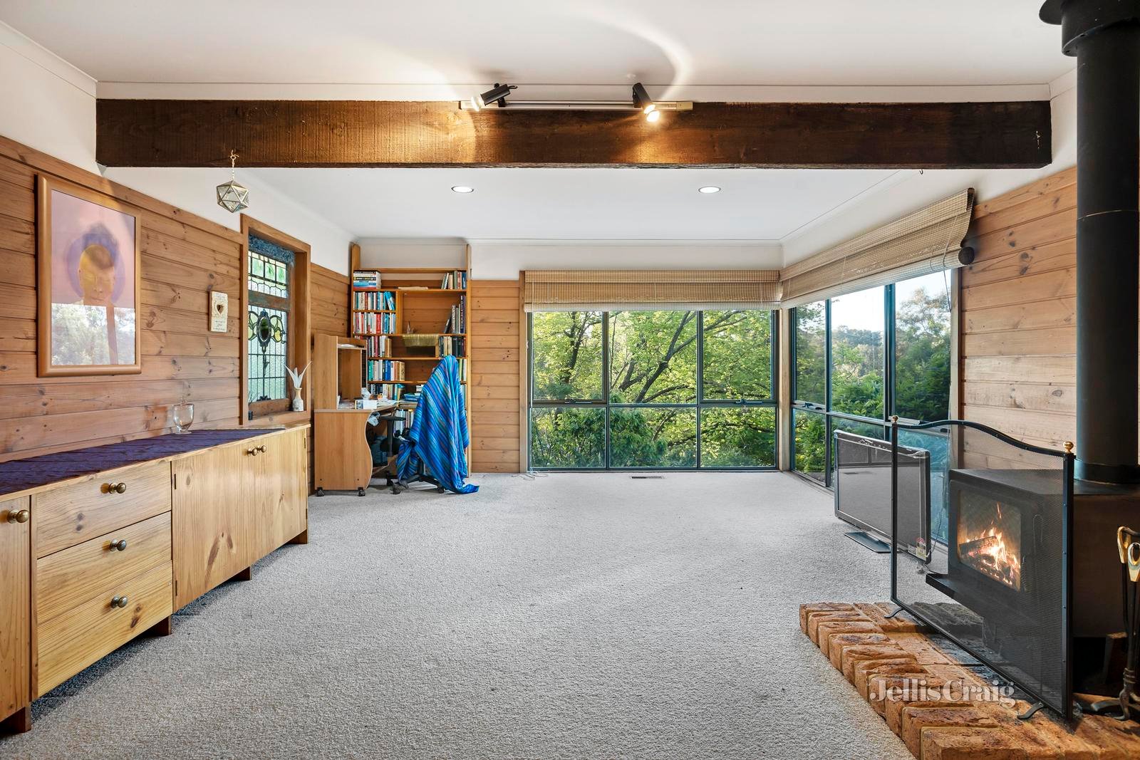 33 Brackenbury Street, Warrandyte image 3