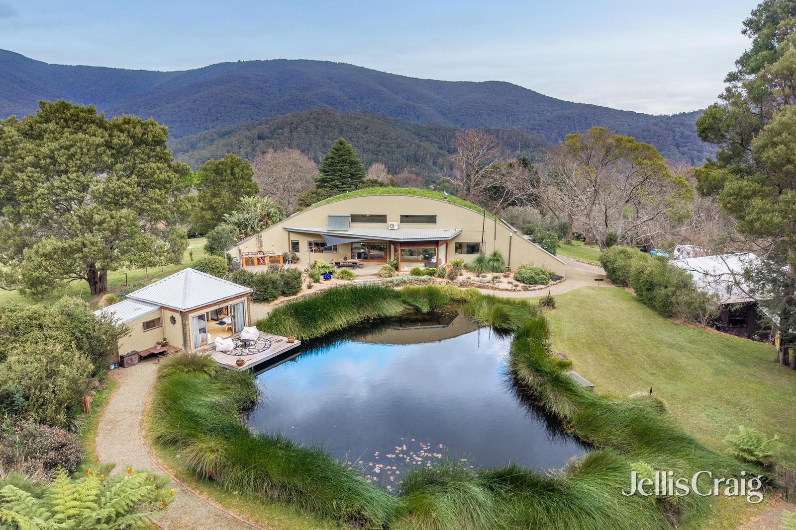 33 Brett Road, Warburton image 2