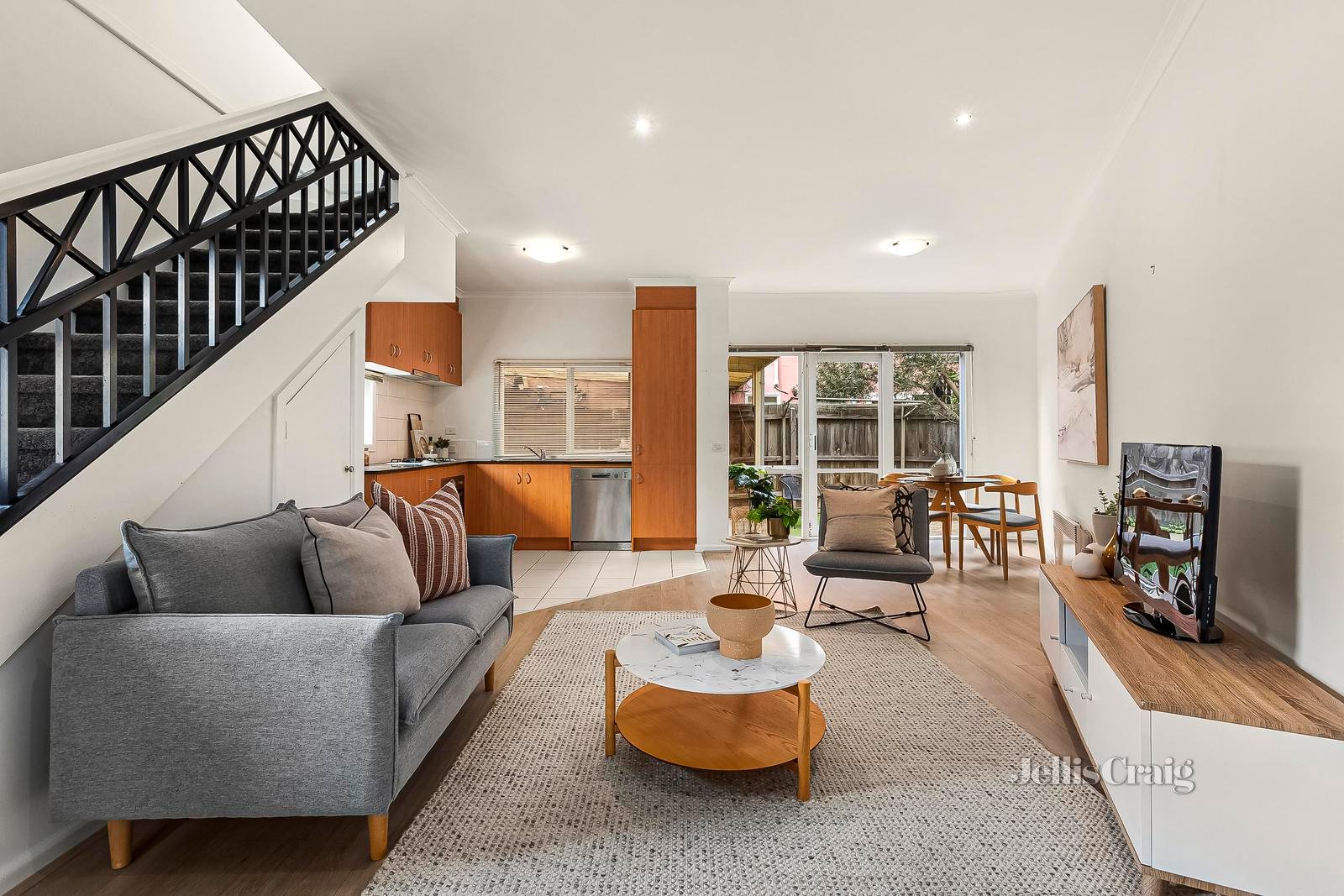 33 Brickworks Drive, Brunswick image 2