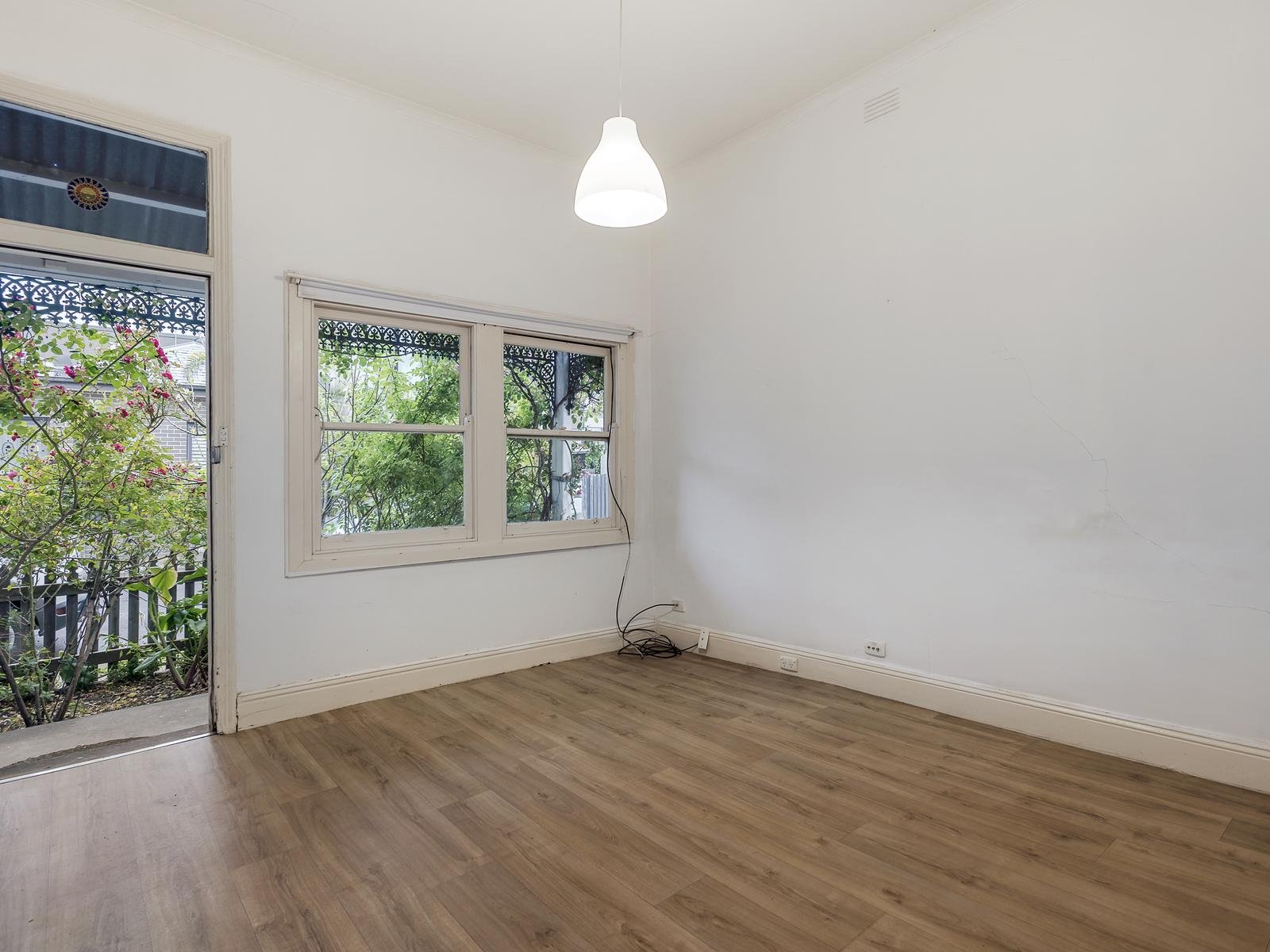 33 Bunting Street, Richmond image 2