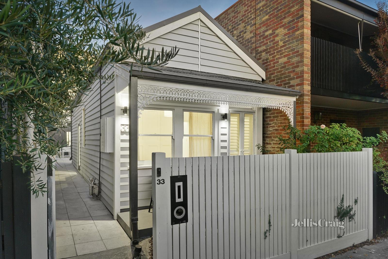 33 Bunting Street, Richmond image 1