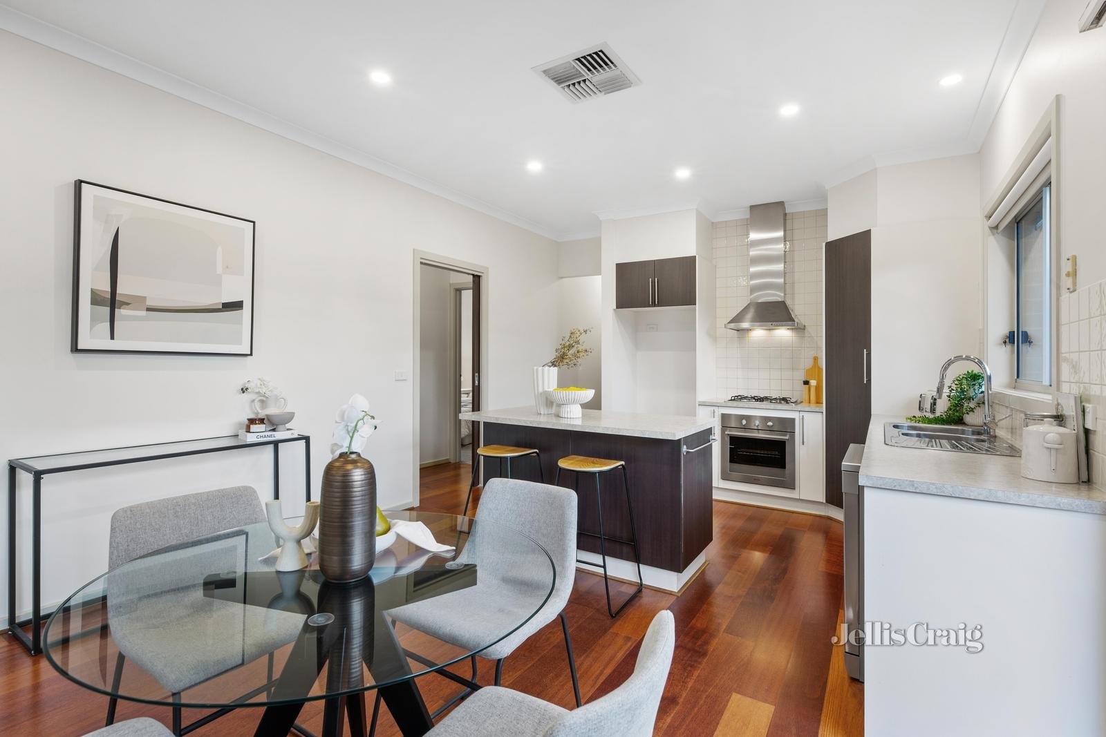 33 Cobham Road, Mitcham image 5