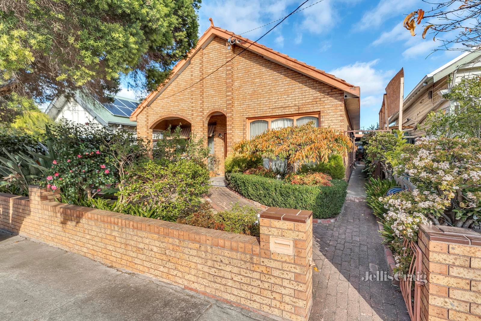 33 Cook Street, Brunswick West image 1