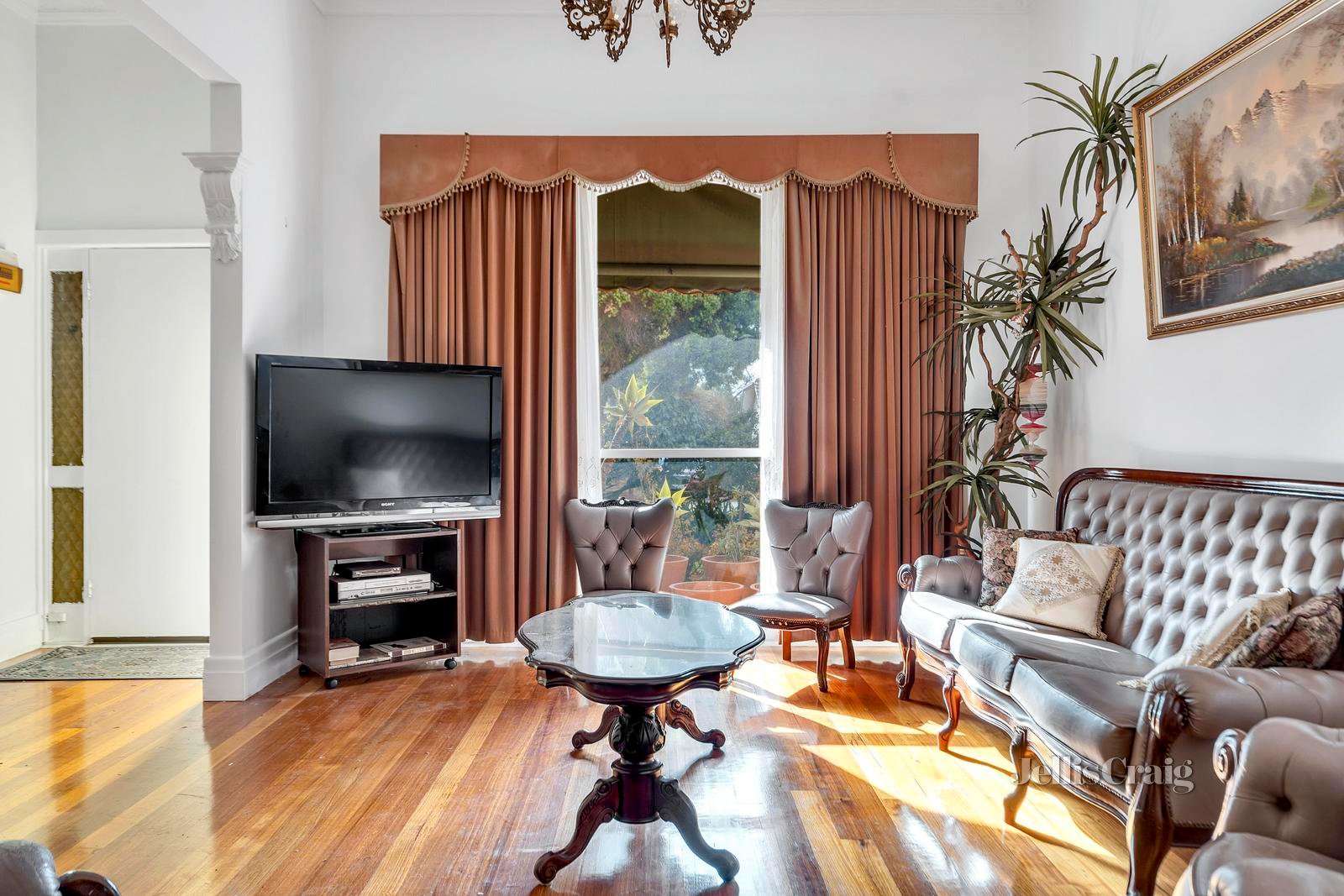 33 Cook Street, Brunswick West image 2
