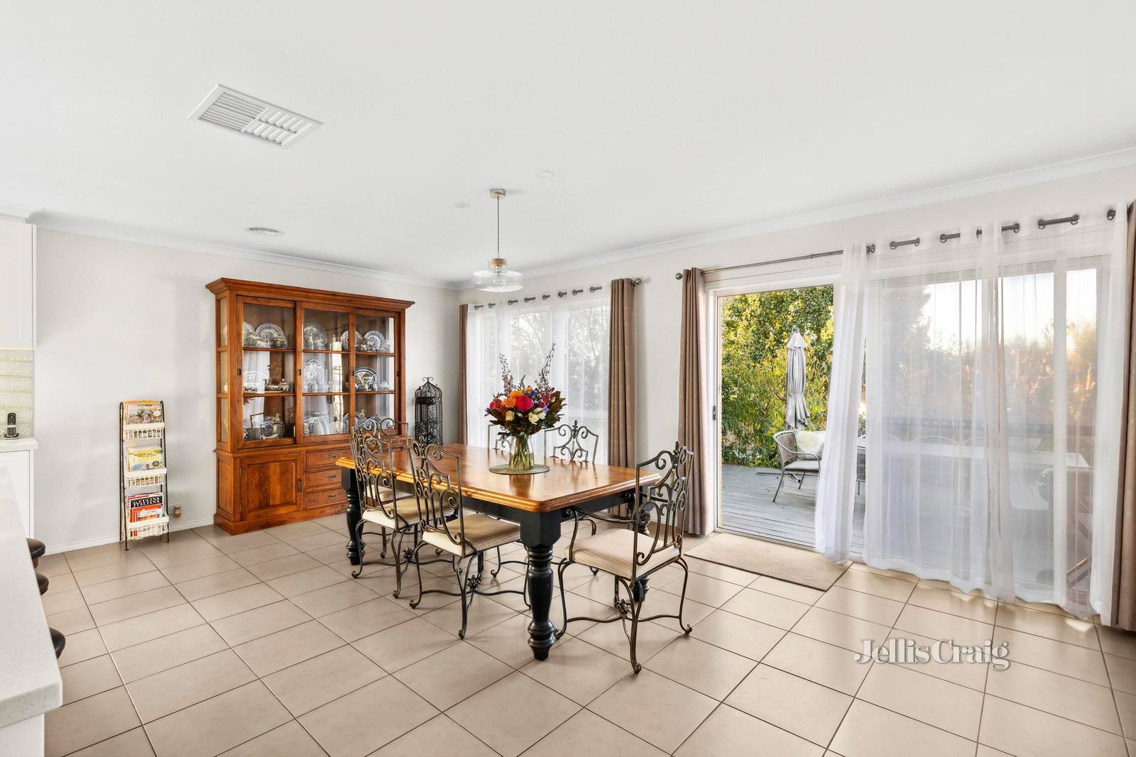 33 De Burgh Road, Drysdale image 5