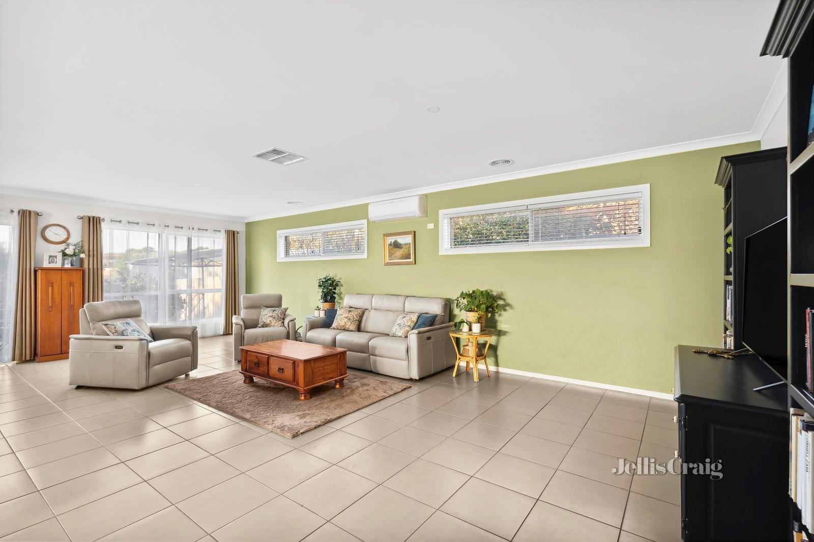 33 De Burgh Road, Drysdale image 7