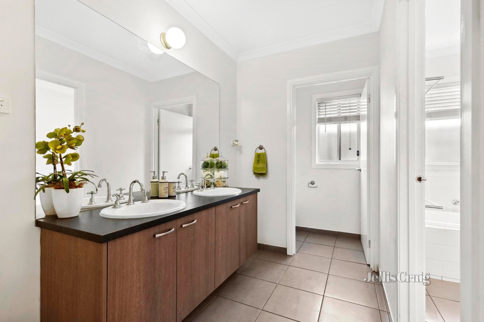 33 De Burgh Road, Drysdale image 11