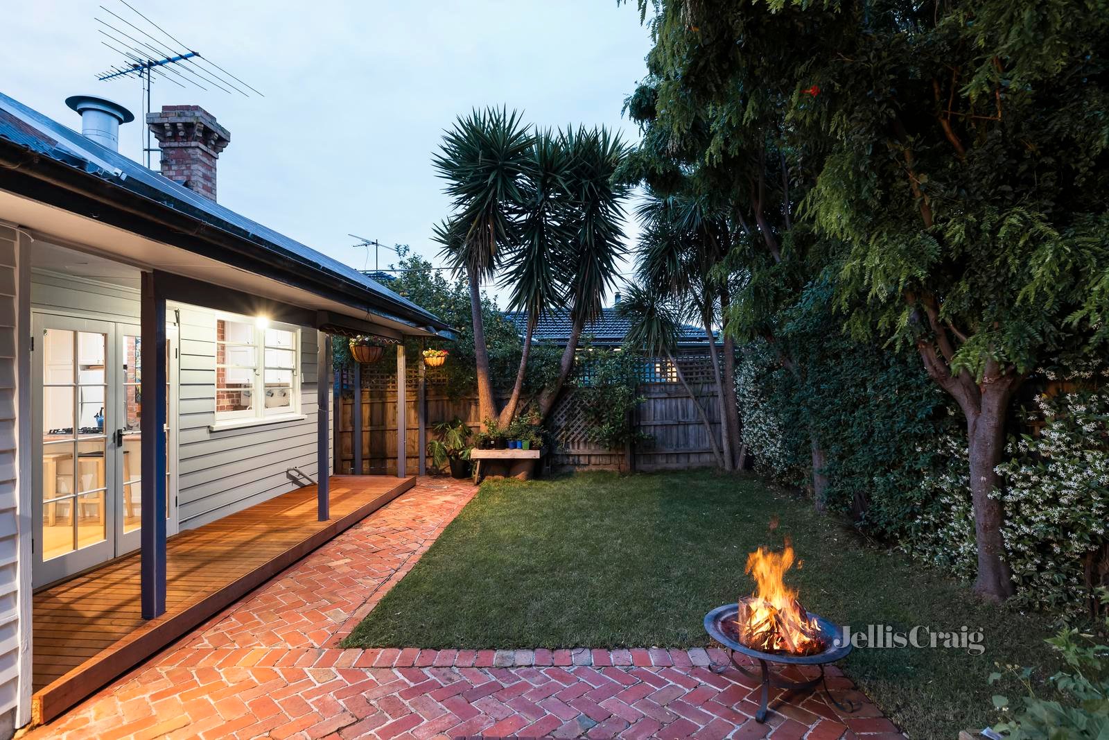 33 Derby Street, Northcote image 12