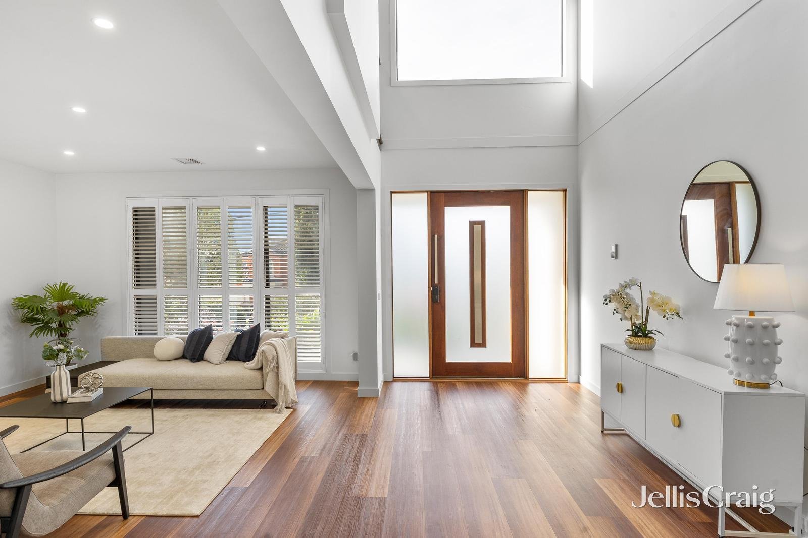 33 Diamond Avenue, Glen Waverley image 6