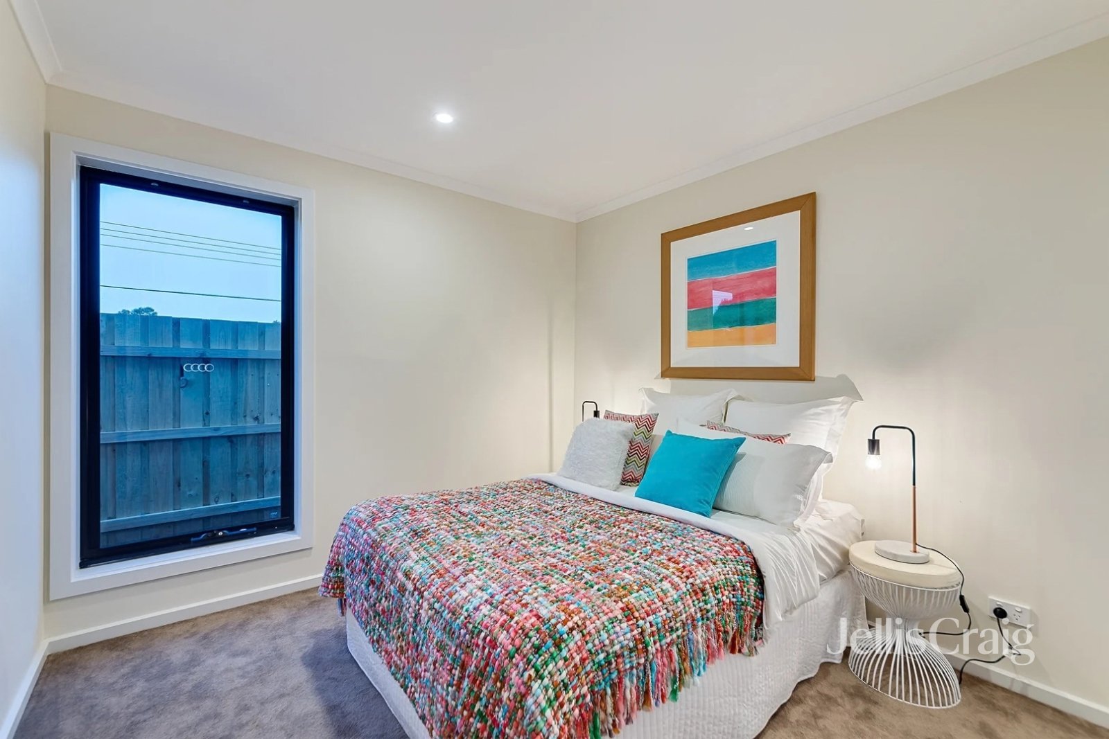 33 Diamond Boulevard, Greensborough image 6